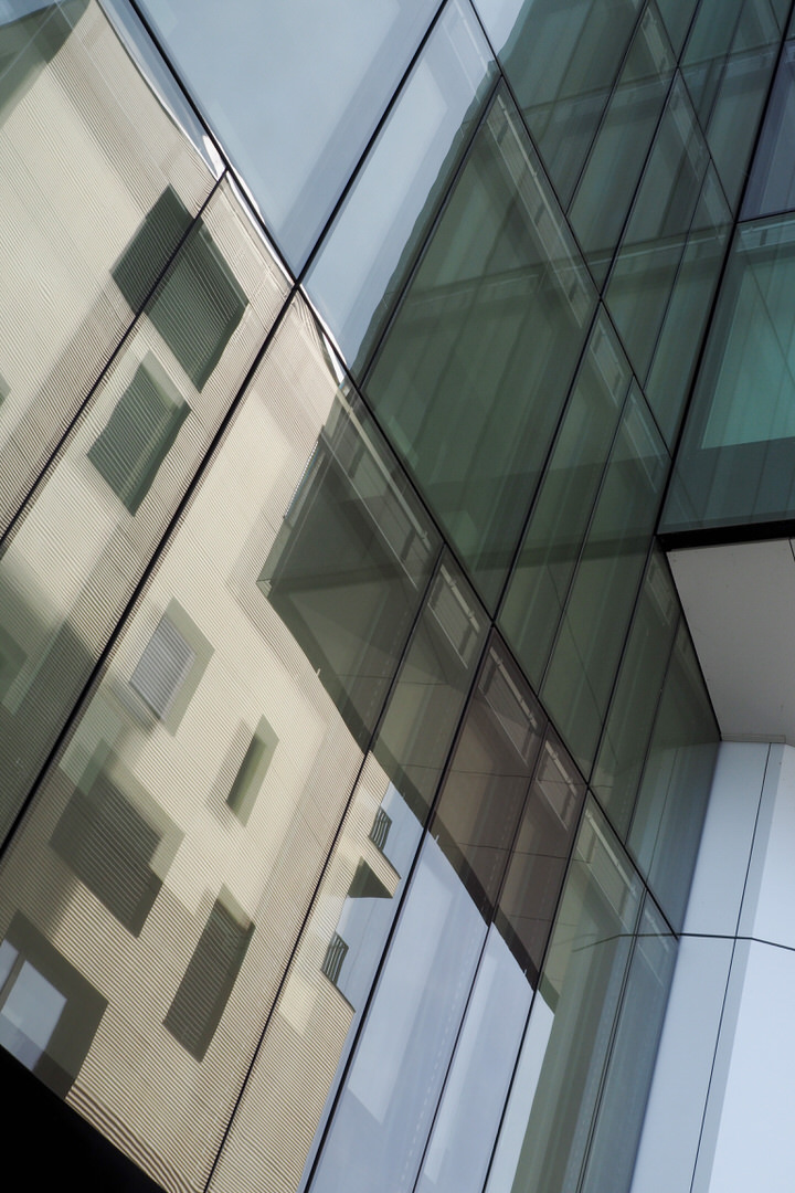 Fotour 18, Moderne Architektur
