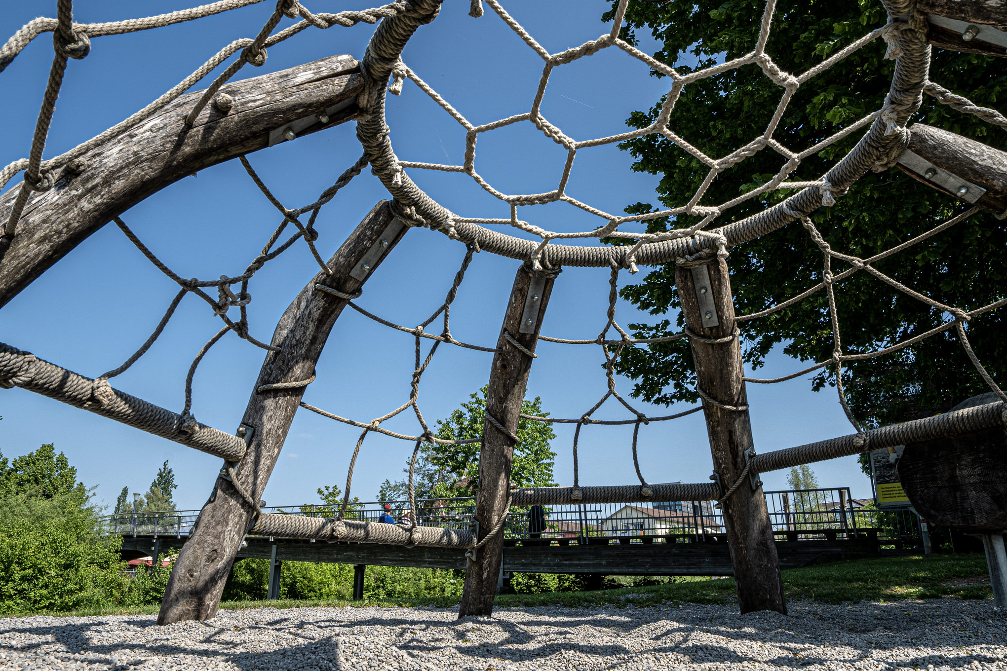 04 Spielplatz